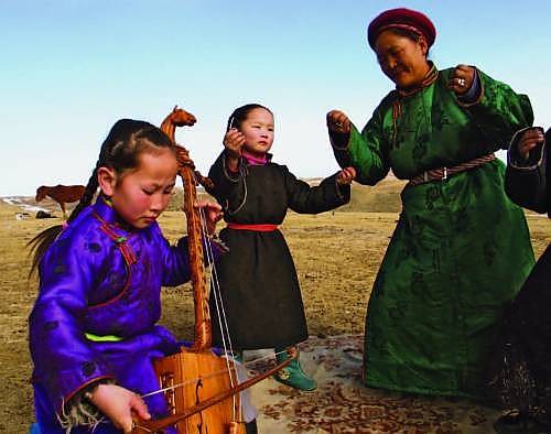 Northeast Asian countries discuss the role of the media in raising awareness about intangible cultural heritage